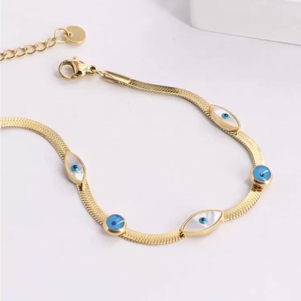 Gold Evil Eye Chain Bracelet A1617